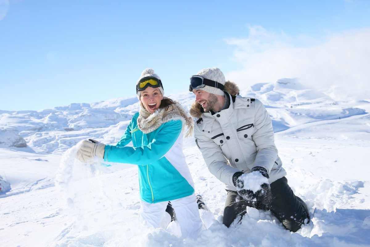 Beat the Chill with a Snug Thermal Underwear Set
