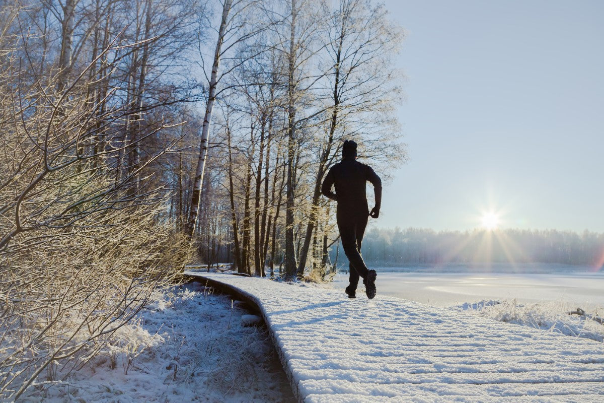Chase Comfort: Choosing the Perfect Running Base Layer