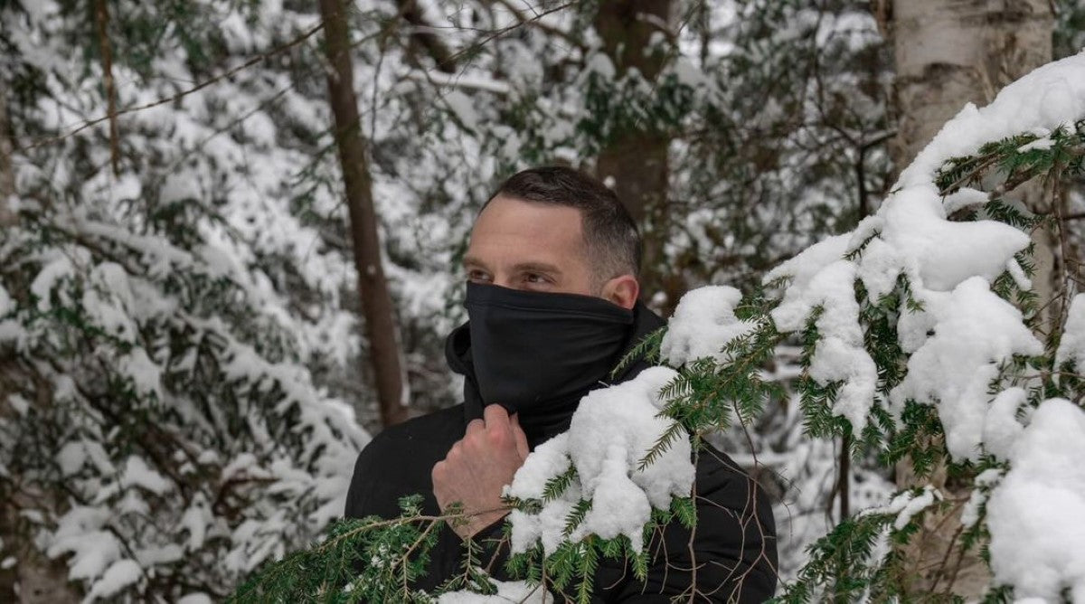 Gaiters On-the-Go: The Perfect Travel Companion for Men